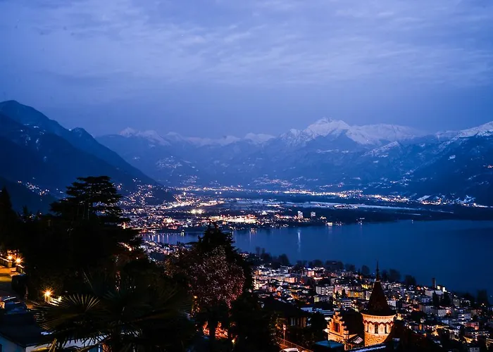 Collina D'oro C14 By Fewotessin 아파트