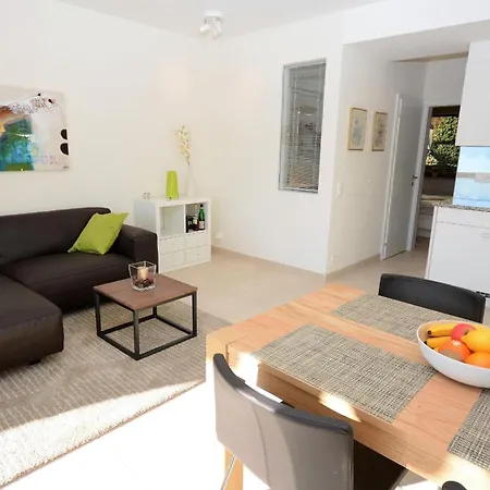 Collina D'oro C14 By Fewotessin Appartamento *