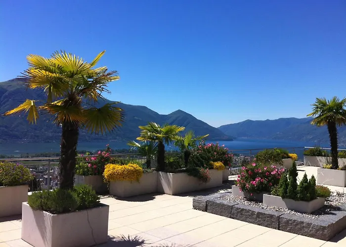 Collina D'Oro C14 By Fewotessin شقة