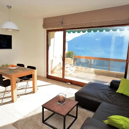 Apartment Collina D'Oro C14 By Fewotessin